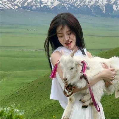 珍珠耳环海报